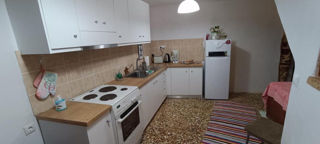 Comfortable And Spacious Stone Traditional Apartment Chania  Zewnętrze zdjęcie
